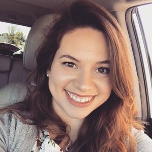 Meet your Posher, Monica